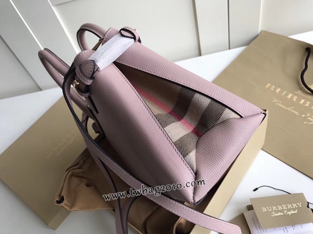 Burberry專門店新款小號粉色托特包 巴寶莉粒面小牛皮手提女包 yxb1171